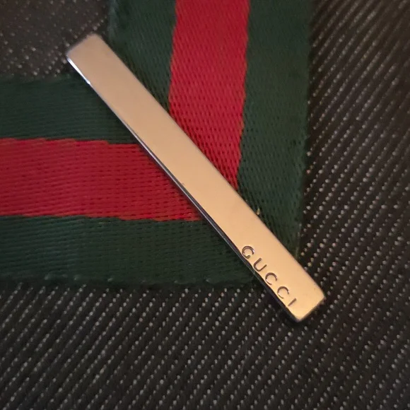 Gucci Vintage Sherry Line Gray Tote with Green and Red Web Straps - Picture 12 of 13